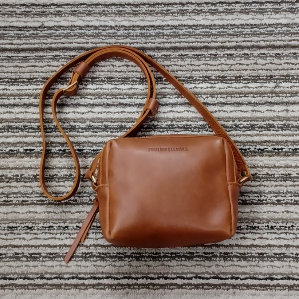 Portland Leather Tan Crossbody Bag